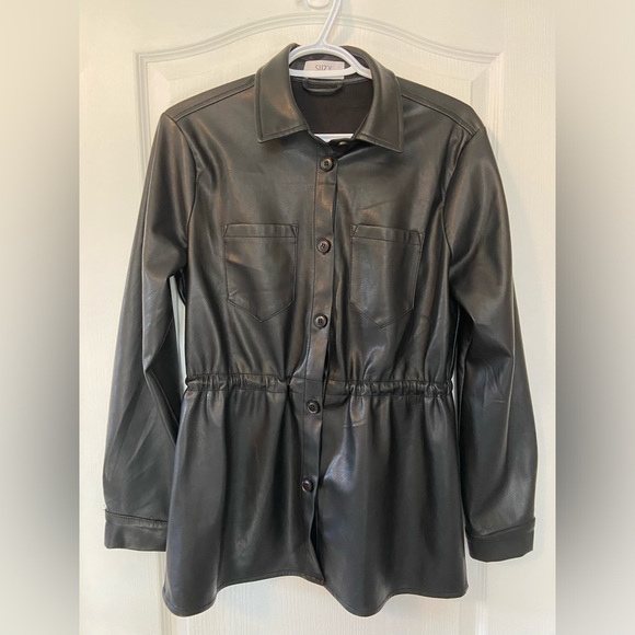 SUZY SHIER Faux Leather Oversized Drawstring Jacket with Pockets - Picture 3 of 4